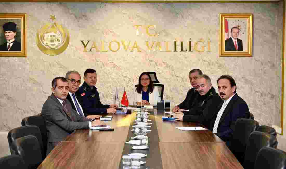 Yalova Valisi Dr. Hülya Kaya başkanlığında düzenlenen toplantıda, barajın ve