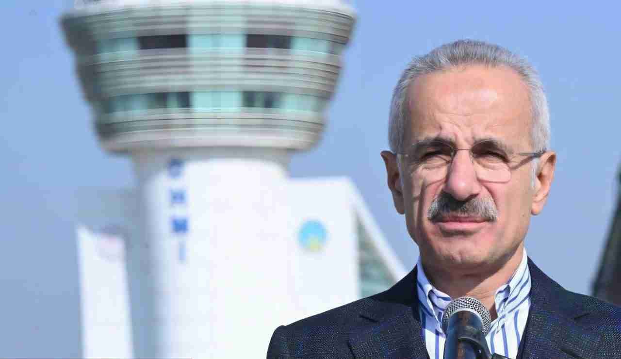 Ulaştırma ve Altyapı Bakanı Abdulkadir Uraloğlu, 2025 yılı ocak ayında