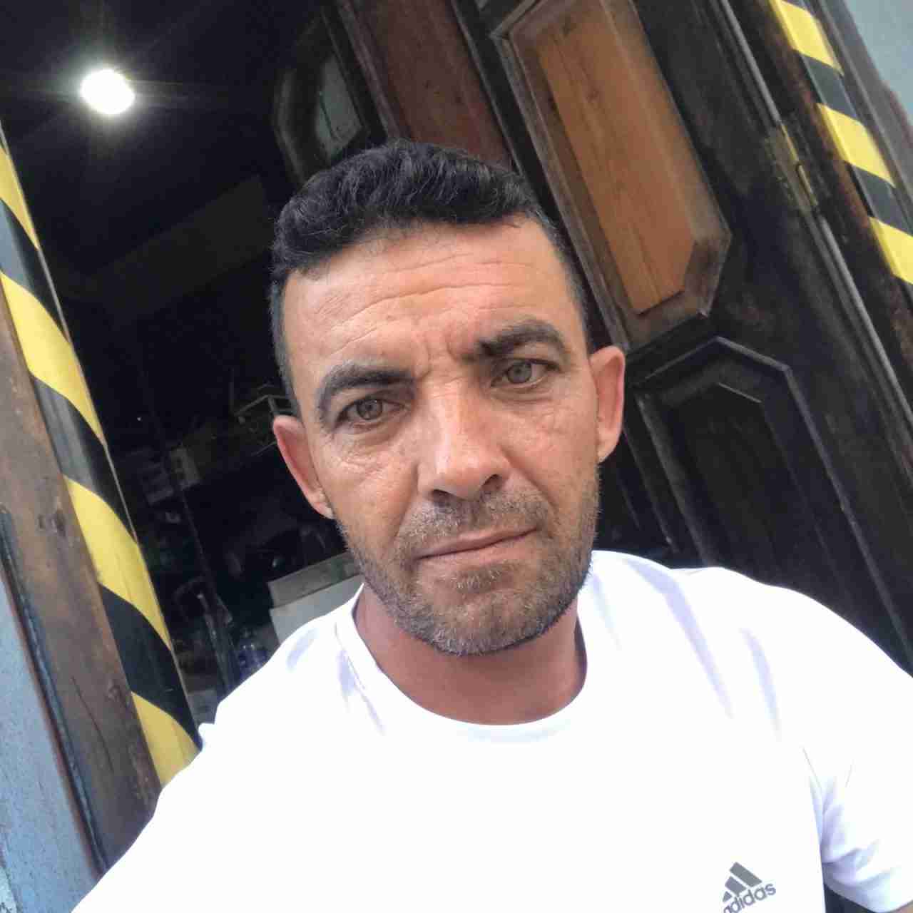 Balıkesir’in Bandırma ilçesinde, başından vurulmuş halde bulunan Murat Kamallı (44),