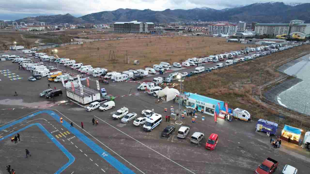 Karavan ve Doğa Tutkunları Afyonkarahisar’da Buluşuyor Türkiye’nin en büyük karavan