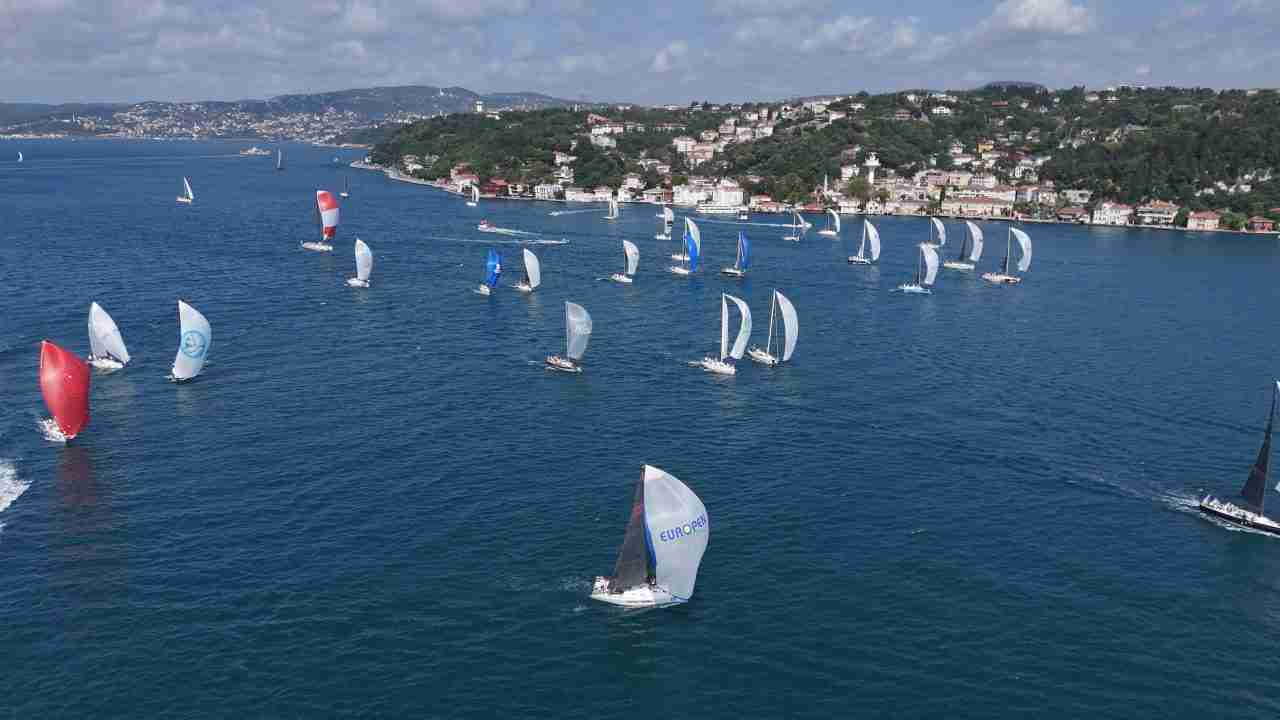 Yelken Sporuyla Sosyal Sorumluluk Buluşuyorİstanbul Boğazı, 24 Mayıs’ta düzenlenecek Lions