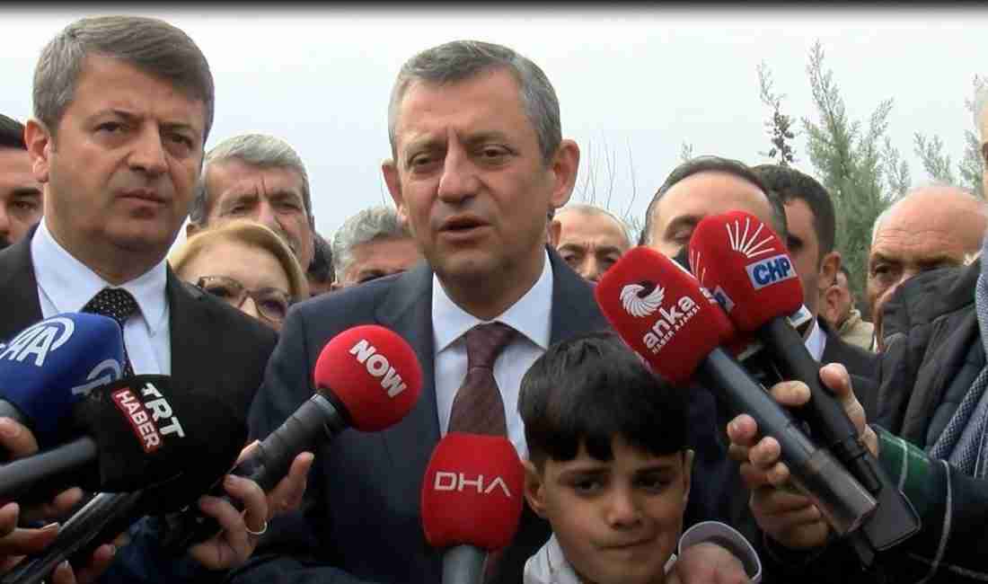 CHP Genel Başkanı Özgür Özel, 6 Şubat depremlerinin ikinci yıl