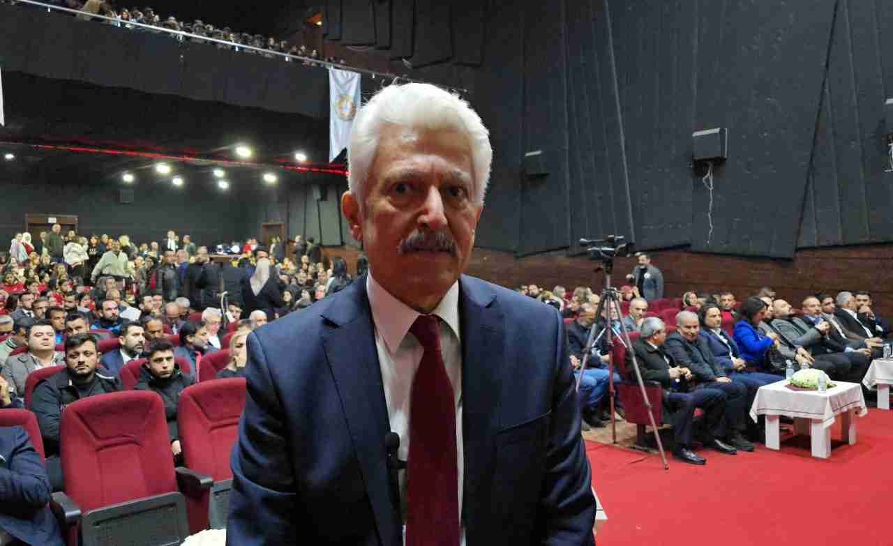 Gazi Üniversitesi Deprem Araştırma Merkezi Kurucu Başkanı Prof. Dr. Süleyman