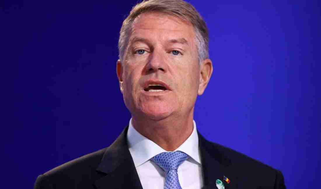 Azil Oylaması Öncesi Görevini Bıraktı Romanya Cumhurbaşkanı Klaus Iohannis, hakkında