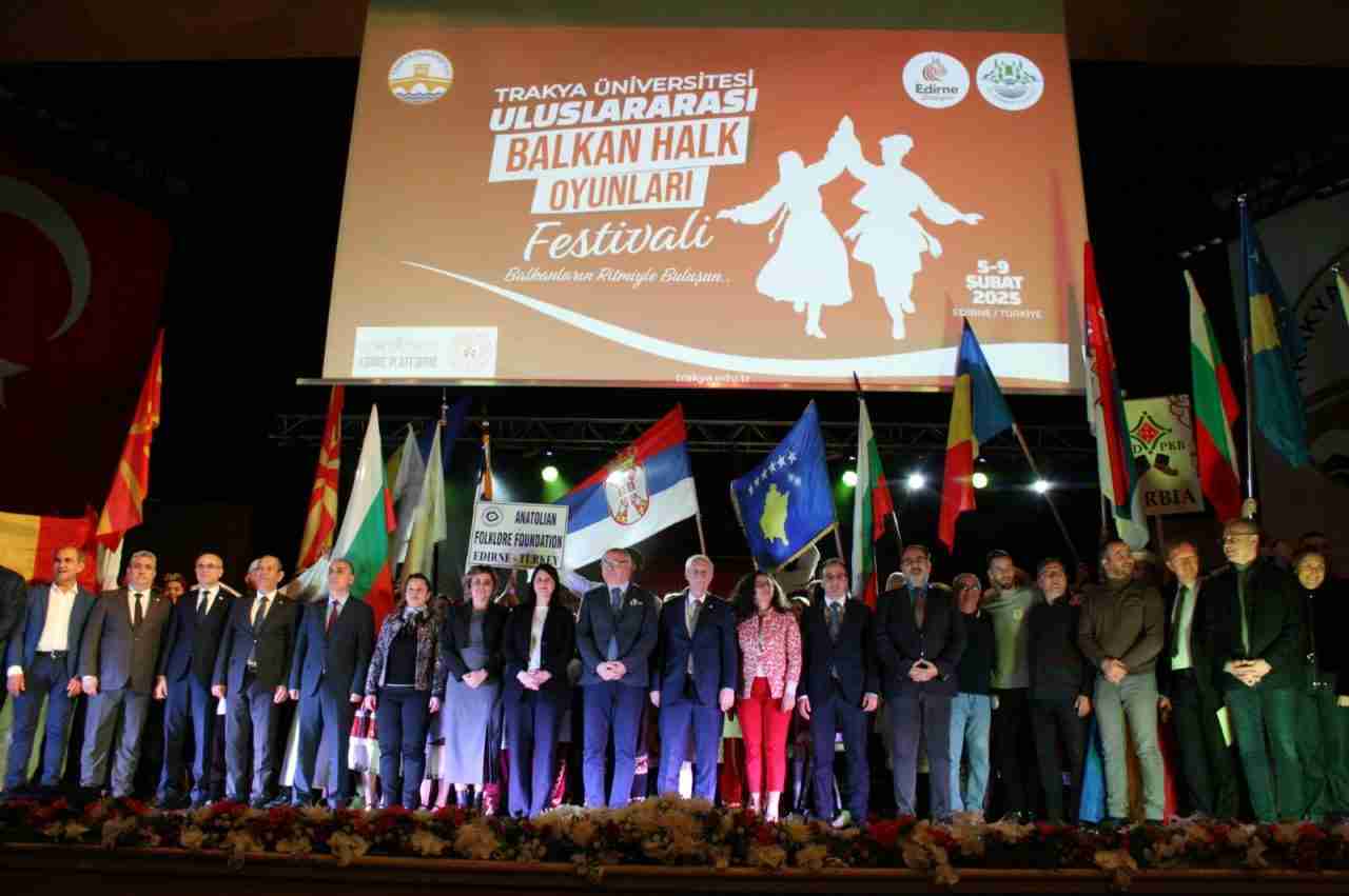 Edirne’de Düzenlenen Festivalde Anlamlı Saygı Duruşu Bu yıl ilk kez