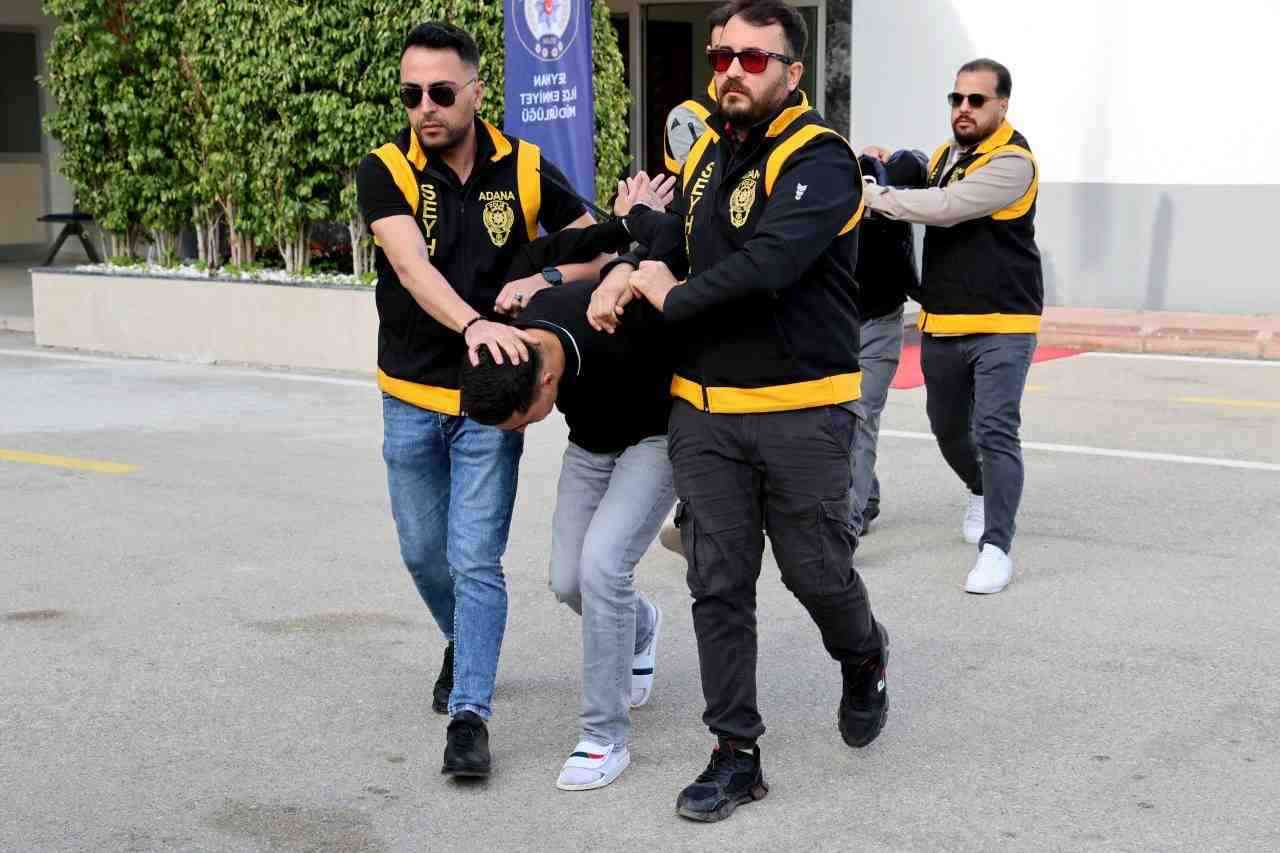 Adana’da 500 Bin Liralık Alacak Kavgası: Evine Kurşun Yağdırılan Kişi