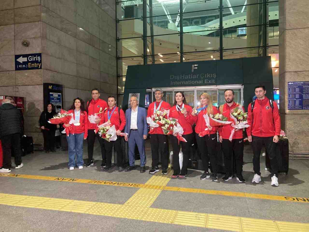 Hırvatistan’da düzenlenen Avrupa Havalı Silahlar Şampiyonası’nda büyük bir başarıya imza