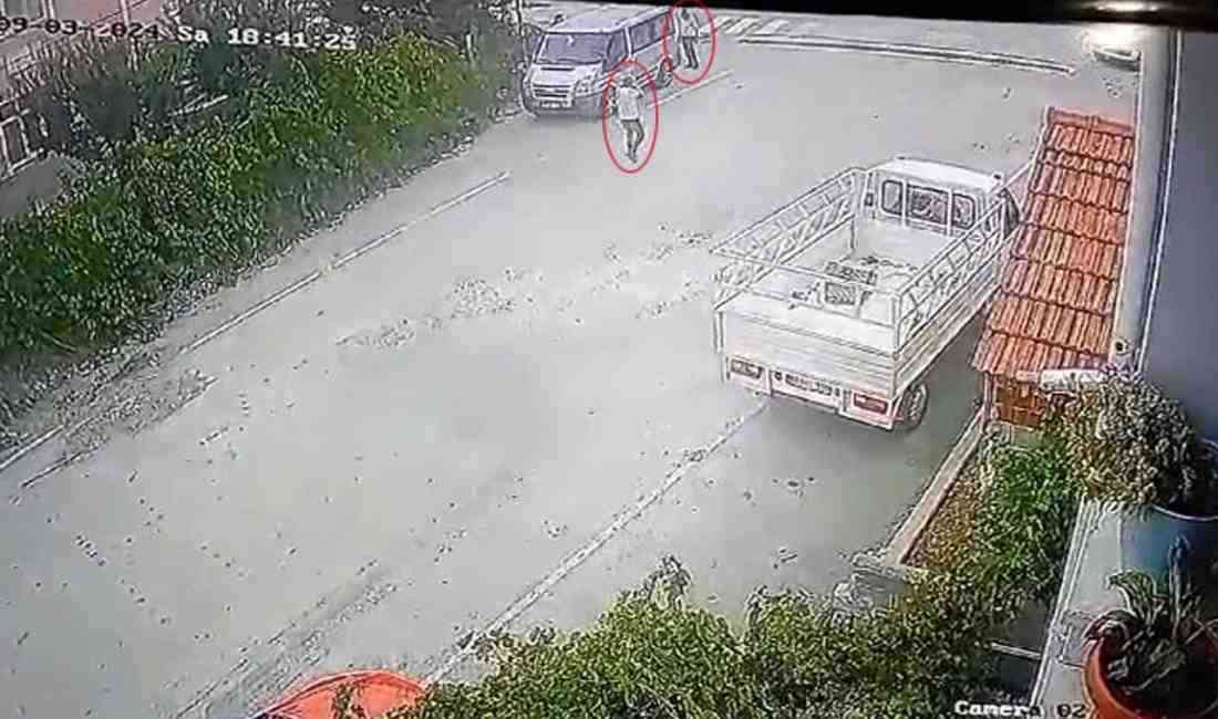 Burdur’un Gölhisar ilçesinde, otomobil satışından kalan 30 bin liralık alacağının