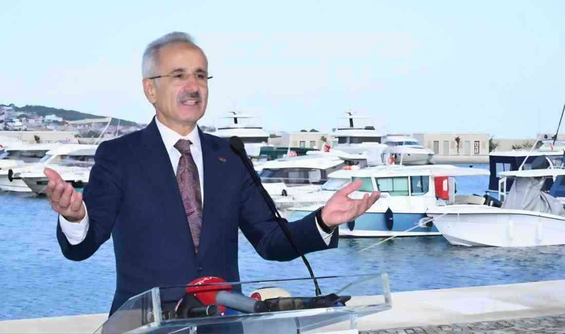 Bakan Uraloğlu: “Türk Tersaneleri Dünya Denizciliğini Şekillendiriyor” Ulaştırma ve Altyapı