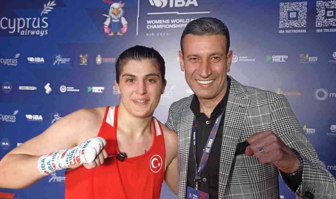 Büyük Kadınlar Dünya Boks Şampiyonası’nda Türkiye’yi temsil eden milli boksör