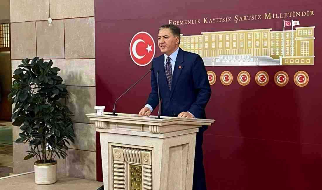 CHP Grup Başkanvekili Murat Emir, Cumhurbaşkanı Recep Tayyip Erdoğan’ın grup