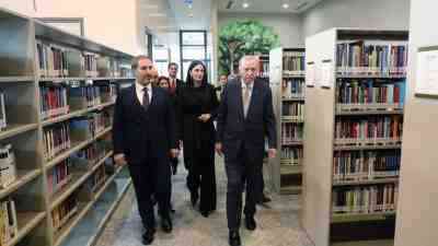 Cumhurbaşkanı Recep Tayyip Erdoğan, AK Parti Genel Merkezi’nde bulunan AK