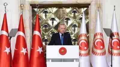 Cumhurbaşkanı Recep Tayyip Erdoğan, Türkiye Büyük Millet Meclisi (TBMM) Başkanı