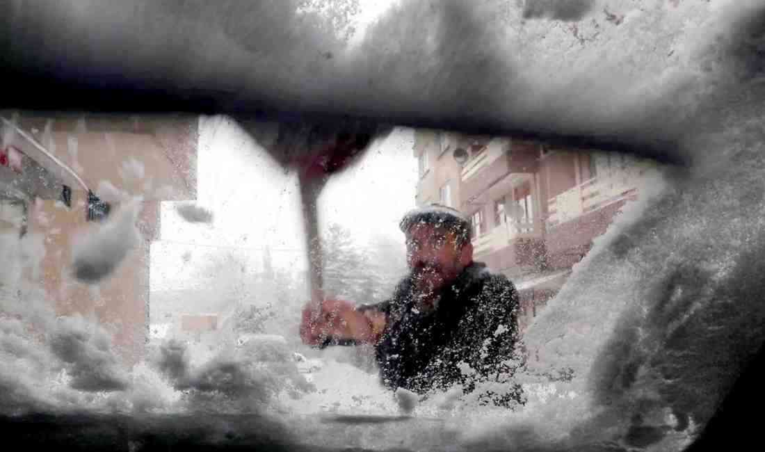 Erzurum, Mart ayında yoğun kar yağışının etkisi altına girdi. Kent