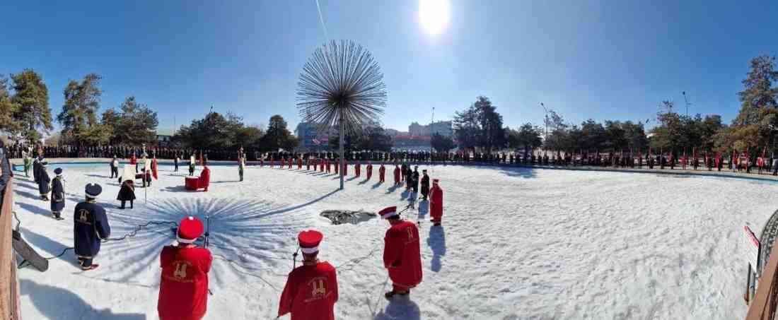 Erzurum’un düşman işgalinden kurtuluşunun 107’nci yıl dönümü, Atatürk Anıtı önündeki