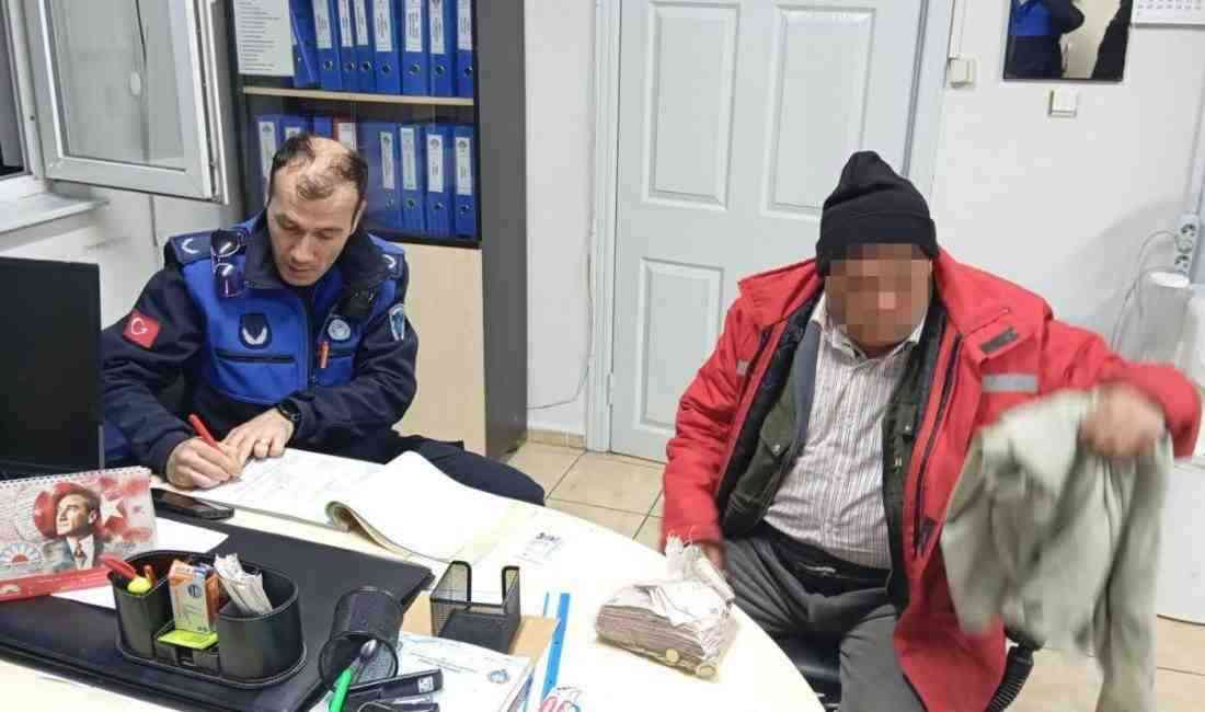 Eskişehir’de cami önünde görme engelli taklidi yaparak dilencilik yapan İ.M.