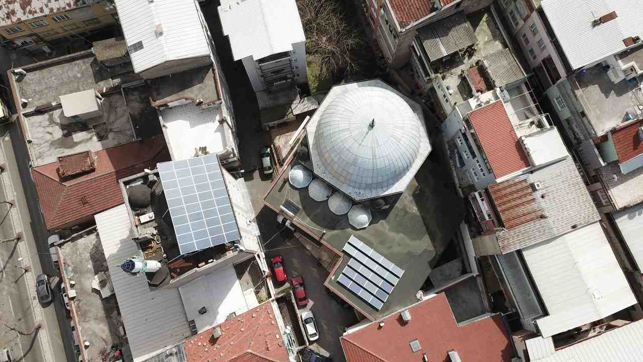 Elektrik Faturası Ödemiyor, Fazla Enerjiyi Satarak Gelir Sağlıyor Bursa’nın Yıldırım