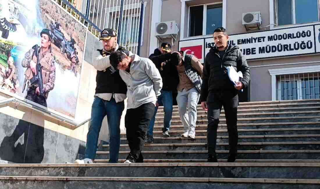 İstanbul Güngören’de, Fas uyruklu F.Z.E.A. (34) adlı kadını telefonla arayarak