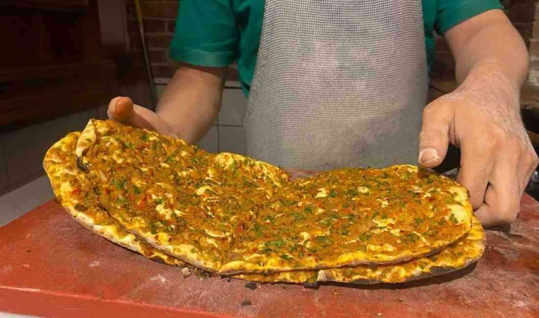 İstanbul’da Lahmacun Fiyatlarında Büyük Uçurum! 60 TL’den 250 TL’ye Kadar