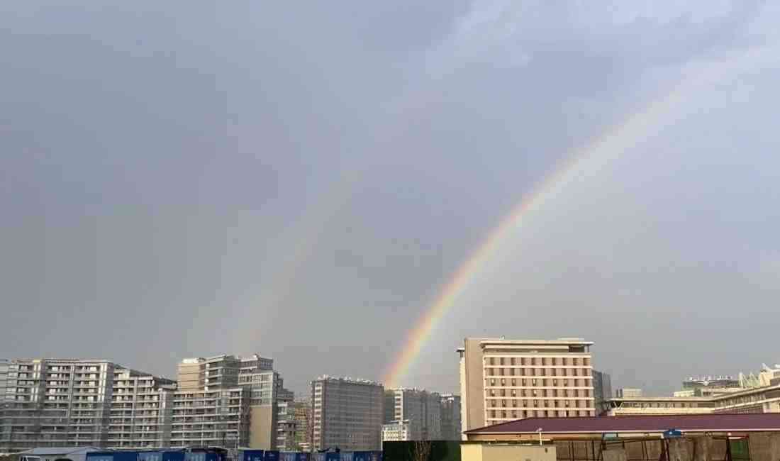 İstanbul’un bazı ilçelerinde akşam saatlerinde etkili olan yağmurun ardından Küçükçekmece’de
