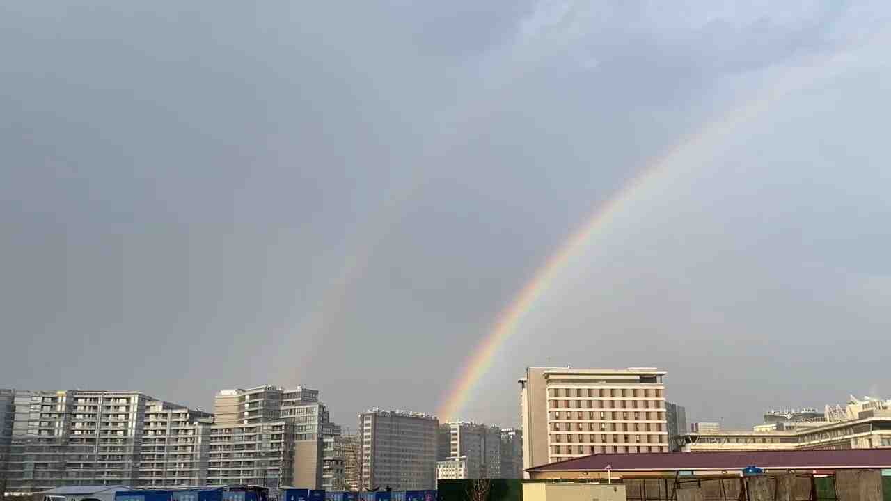İstanbul’un bazı ilçelerinde akşam saatlerinde etkili olan yağmurun ardından Küçükçekmece’de