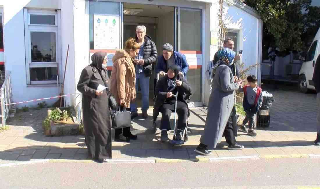 Üsküdar Devlet Hastanesi’nde ameliyathane bölümünde çıkan yangın, korku ve paniğe