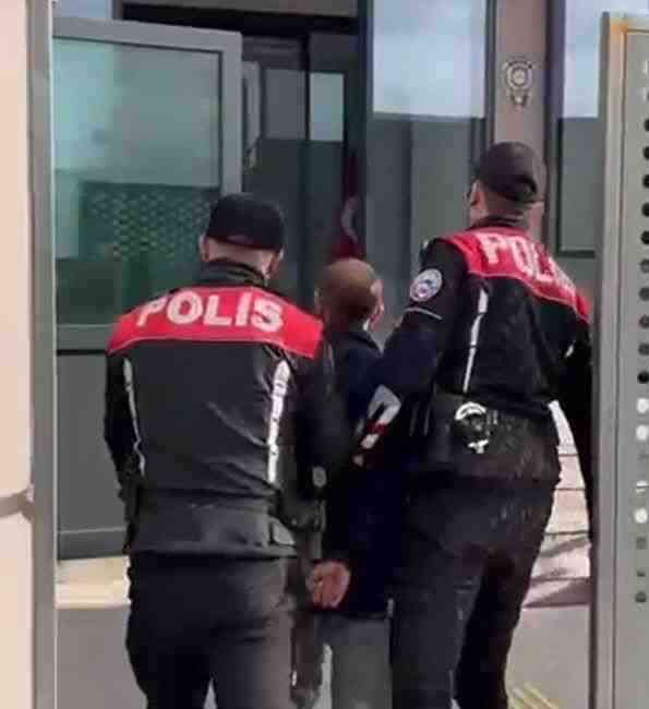 1 Haftada 139 Aranan Şüpheli Yakalandı İzmir’de Asayiş Şube Müdürlüğü