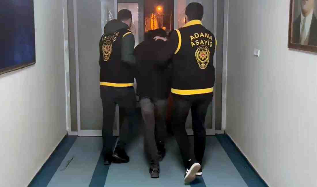 Adana’da kahvehaneye baskın yaparak Erkan Savan (35) ve Ramazan Durak’ı