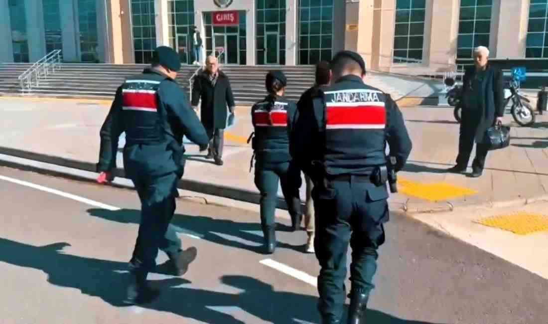 İçişleri Bakanı Ali Yerlikaya, 308 suç kaydı bulunan ve hakkında