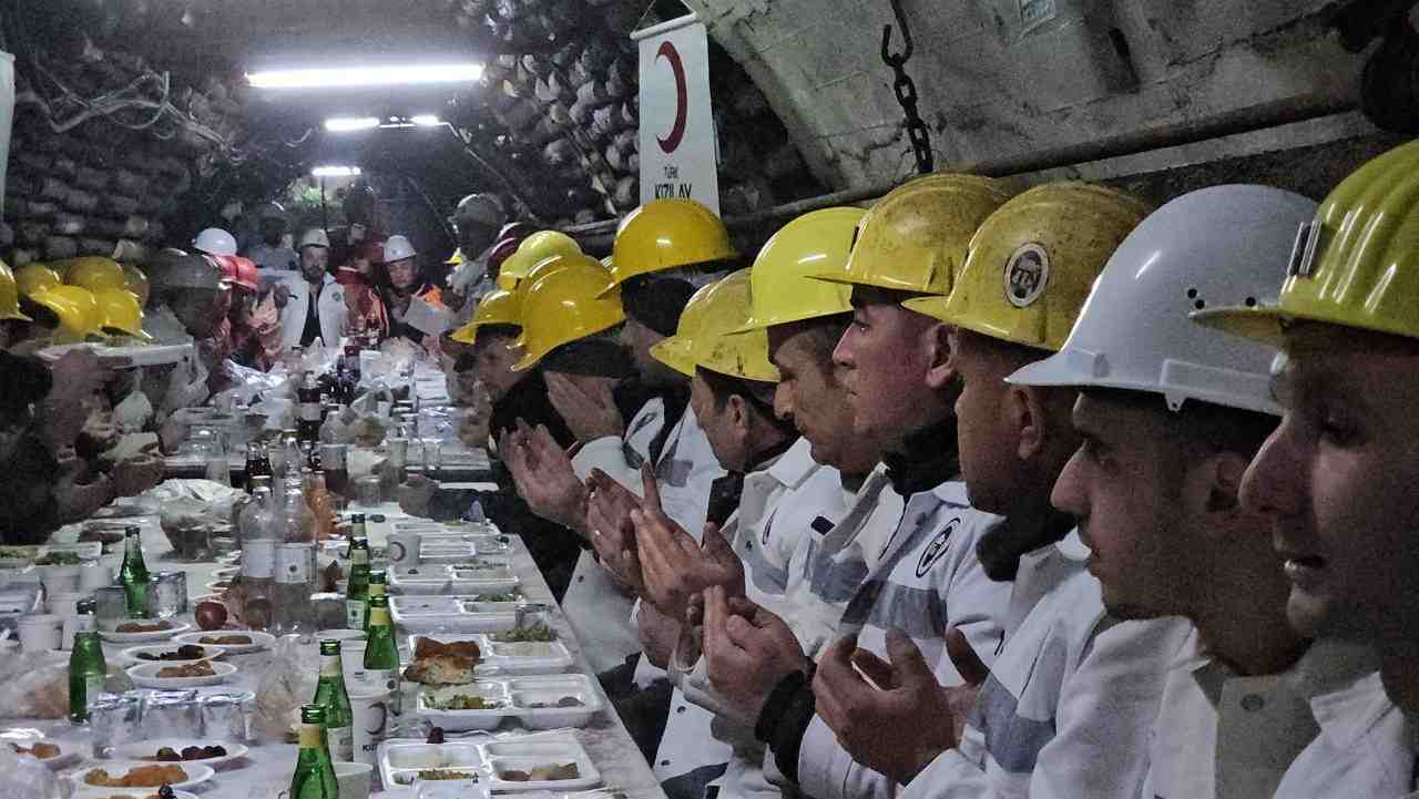 Zonguldak’ta, Türk Kızılay’ı tarafından Türkiye Taşkömürü Kurumu (TTK) Eğitim Ocağı’nda