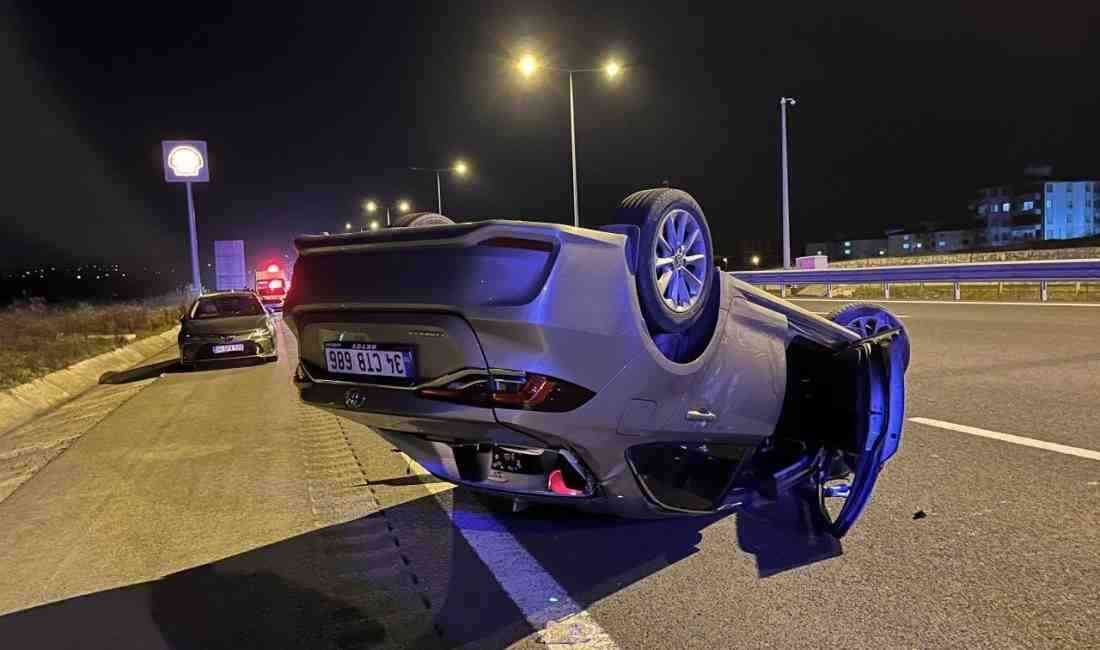 Sakarya’nın Adapazarı ilçesinde Kuzey Marmara Otoyolu’nda meydana gelen trafik kazasında,