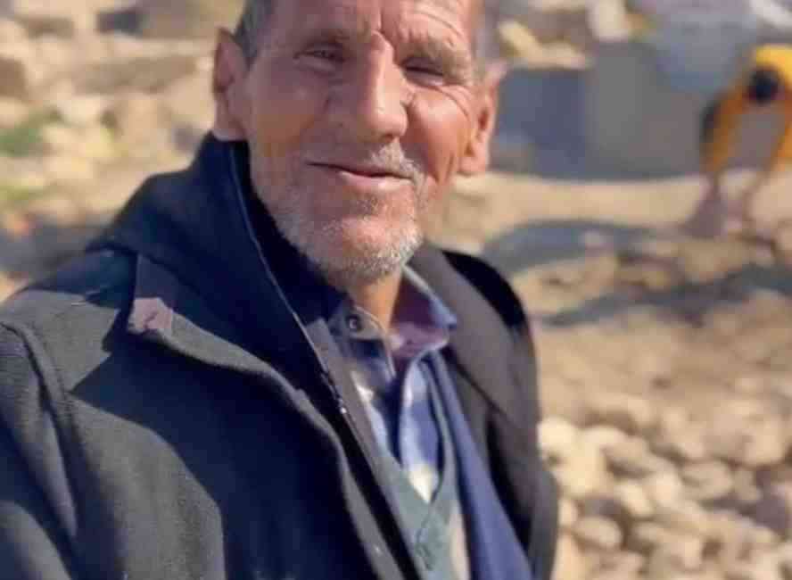 Mardin’in Artuklu ilçesinde, yolun karşısına geçmeye çalışırken cipin çarptığı sosyal