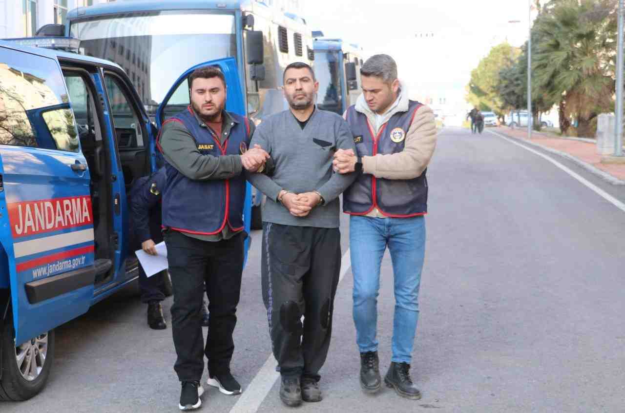 Denizli’de kendisini terör gazisi jandarma yüzbaşı ve MİT Bölge Başkanı