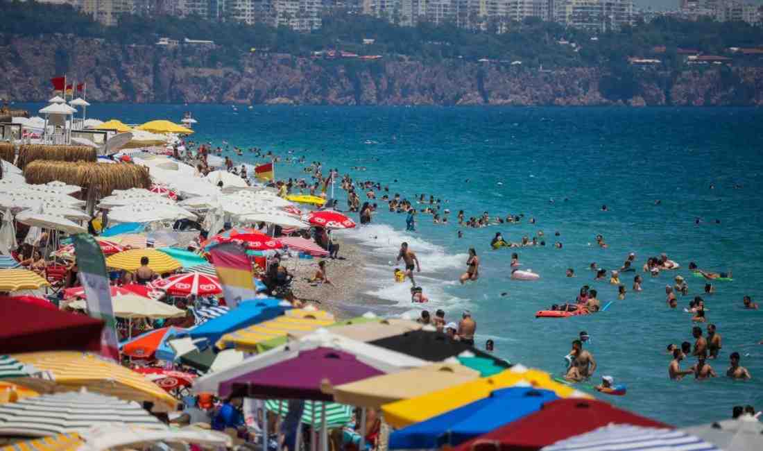AKTOB Başkanı Kavaloğlu: “Hedefimiz 18 Milyonu Geçmek” Akdeniz Turistik Otelciler