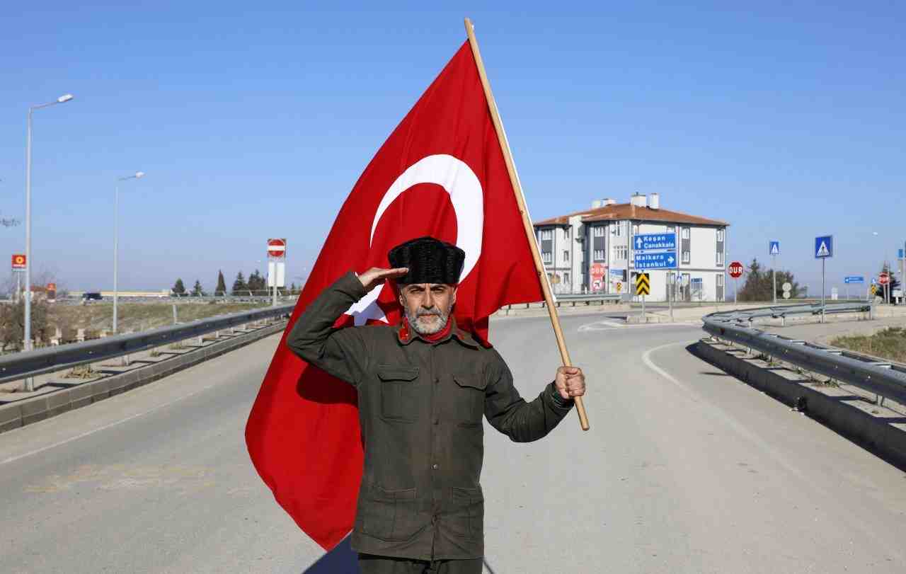 ‘Torundan Dedeye Vefa Yürüyüşü’ 6. Gününde Tokat Onbeşli Torunları Derneği