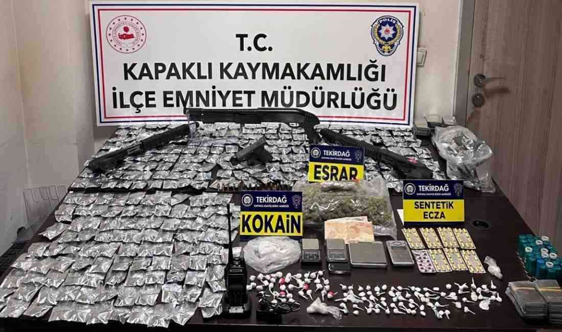 Tekirdağ’ın Kapaklı ilçesinde, polis ekiplerinin düzenlediği uyuşturucu operasyonunda yüklü miktarda