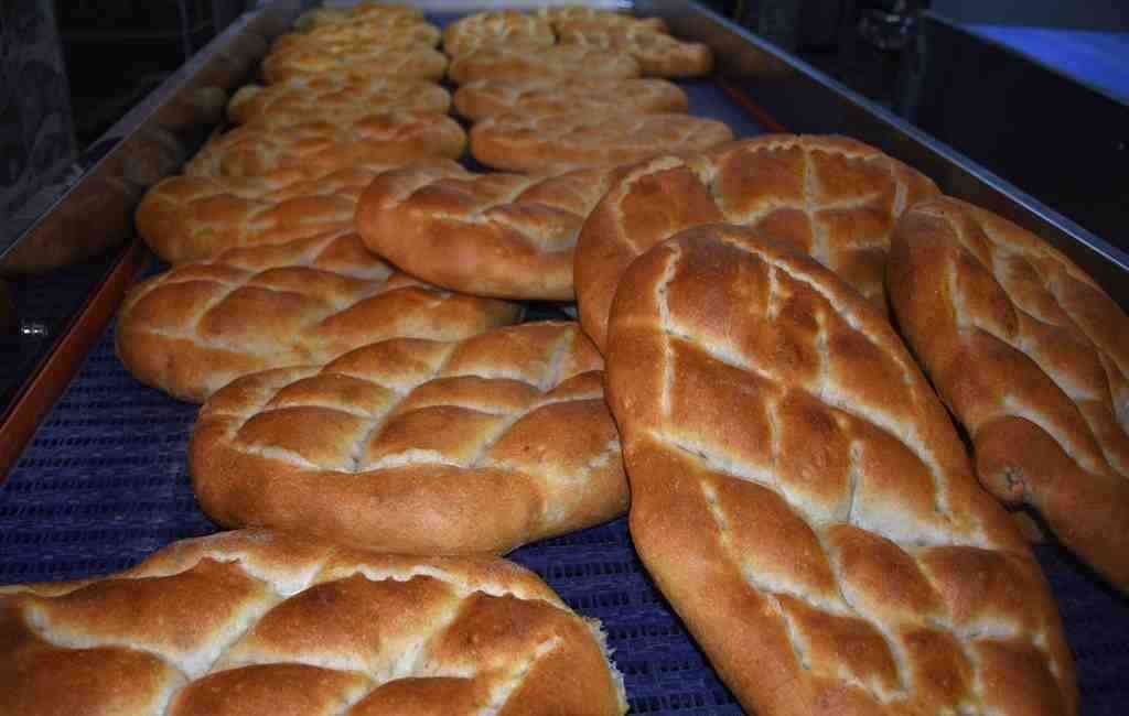 Ekşi Mayalı Pide Neden Daha Sağlıklı? Ramazan ayının vazgeçilmez lezzetlerinden