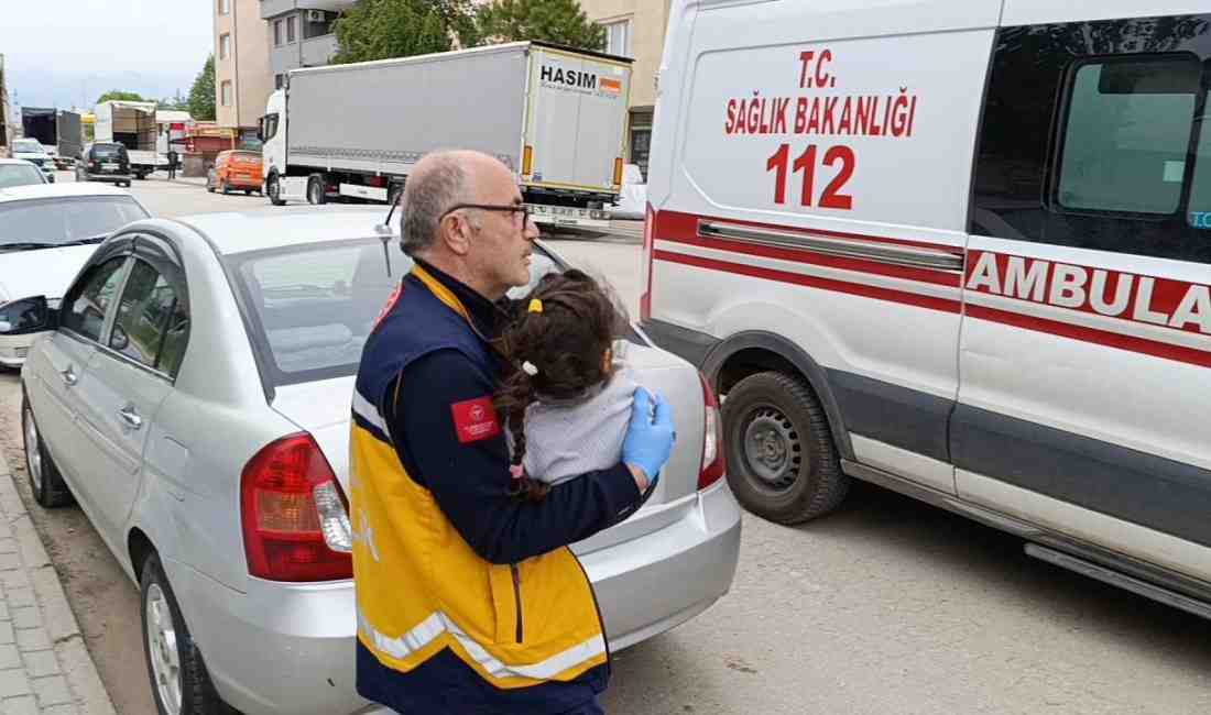 Pencereye Tırmanan Küçük Çocuk Dengesini Kaybedip DüştüBursa’nın İnegöl ilçesinde, 4