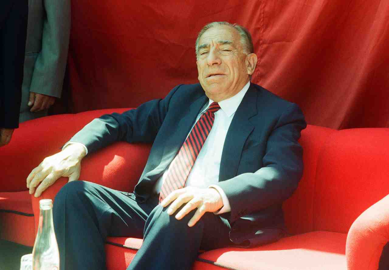 Milliyetçi Hareket Partisi’nin kurucu lideri, Türk milletinin gönlünde müstesna bir