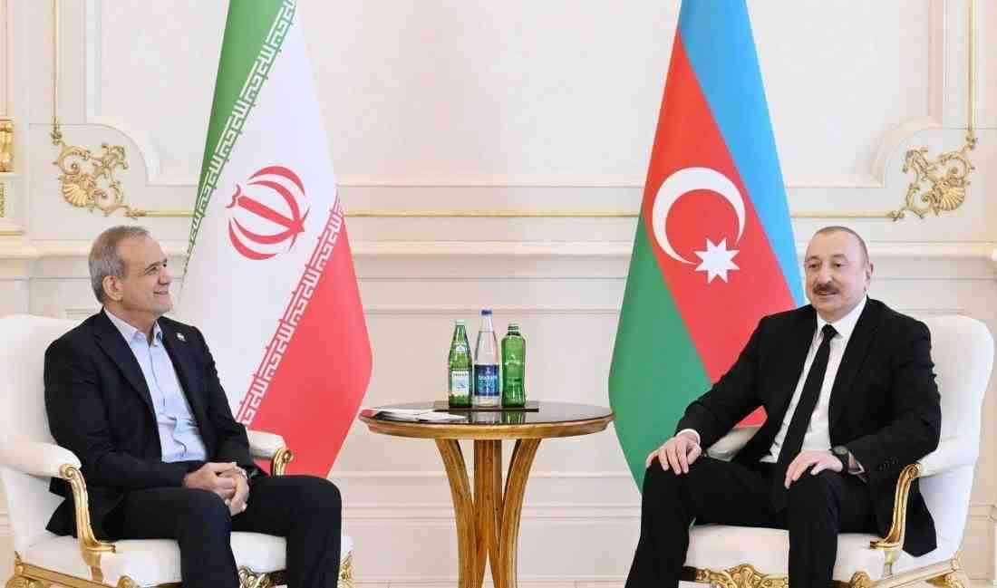 Azerbaycan Cumhurbaşkanı İlham Aliyev ile İran Cumhurbaşkanı Mesud Pezeşkiyan, Bakü’de