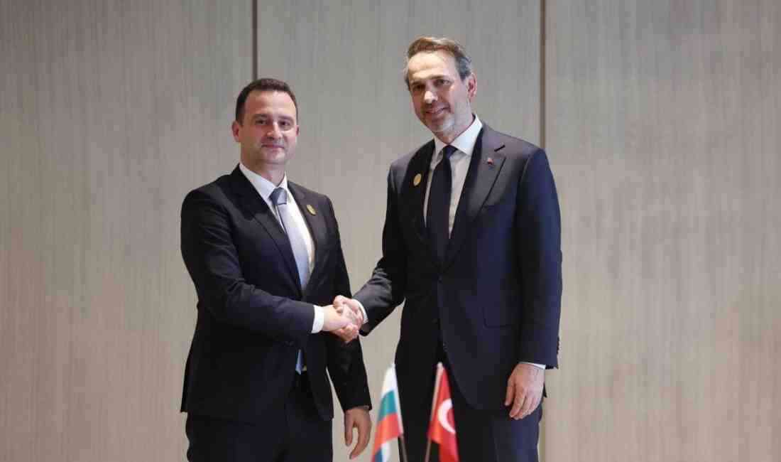 Enerji ve Tabii Kaynaklar Bakanı Alparslan Bayraktar, Bakü temasları kapsamında