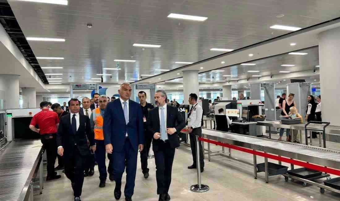 Antalya Havalimanı’nda İncelemelerde Bulundu Kültür ve Turizm Bakanı Mehmet Nuri