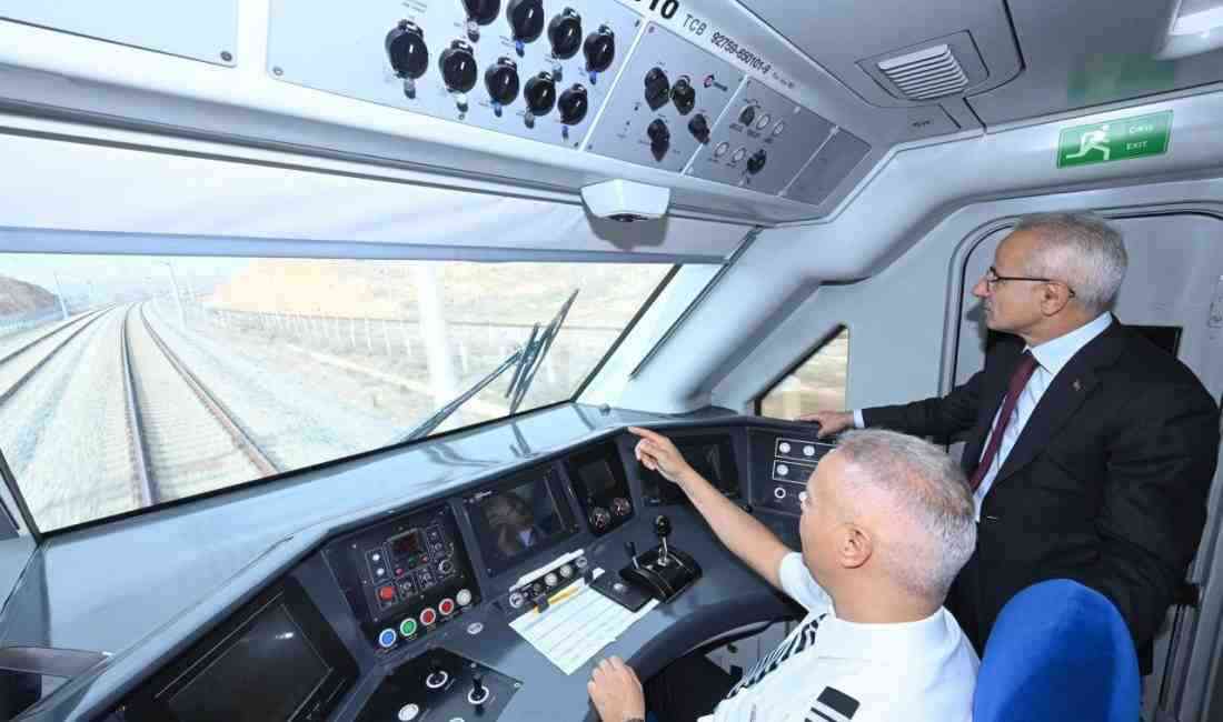 TCDD Taşımacılık AŞ Genel Müdürü Ufuk Yalçın, YHT’lerin Türkiye’nin ulaşım