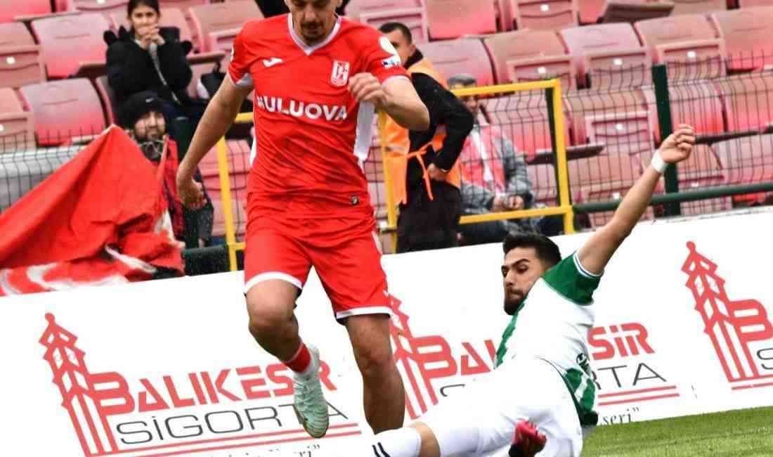 TFF 3. Lig 2. Grup’ta zirve mücadelesi veren Balıkesirspor, lider
