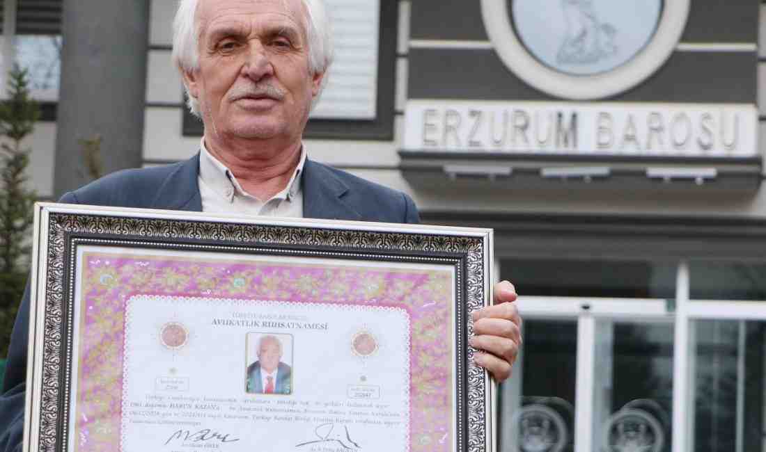 30 Yıllık Eğitimci, Hayalini Emeklilikte Gerçekleştirdi Erzurum’da 30 yıl sınıf