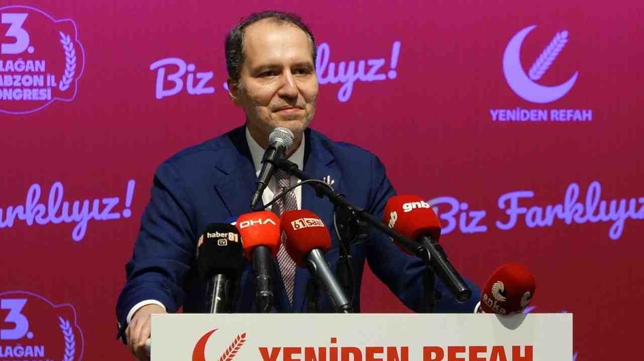 Yeniden Refah Partisi Genel Başkanı Fatih Erbakan, partisinin Gümüşhane’deki 3.