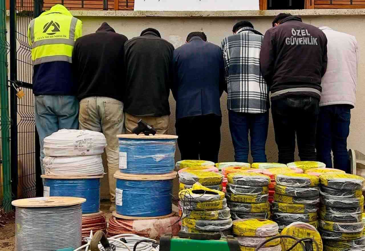 İnşaat Şantiyesinden Dev Hırsızlık Gaziantep’in Nurdağı ilçesinde bulunan bir inşaat