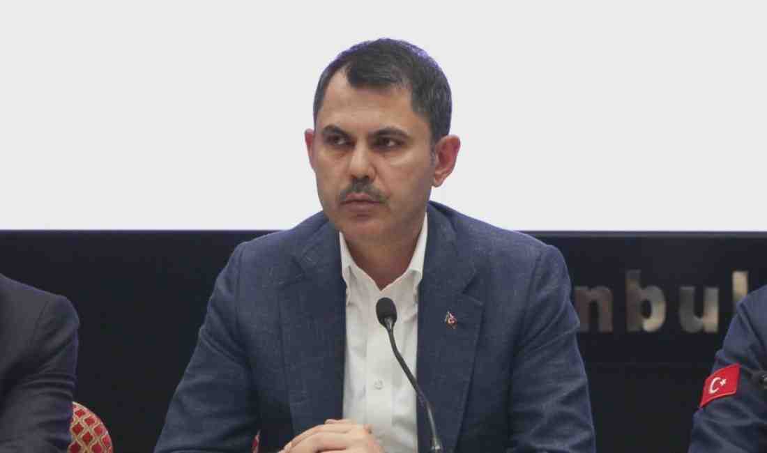 Çevre, Şehircilik ve İklim Değişikliği Bakanı Murat Kurum, kamu hizmet