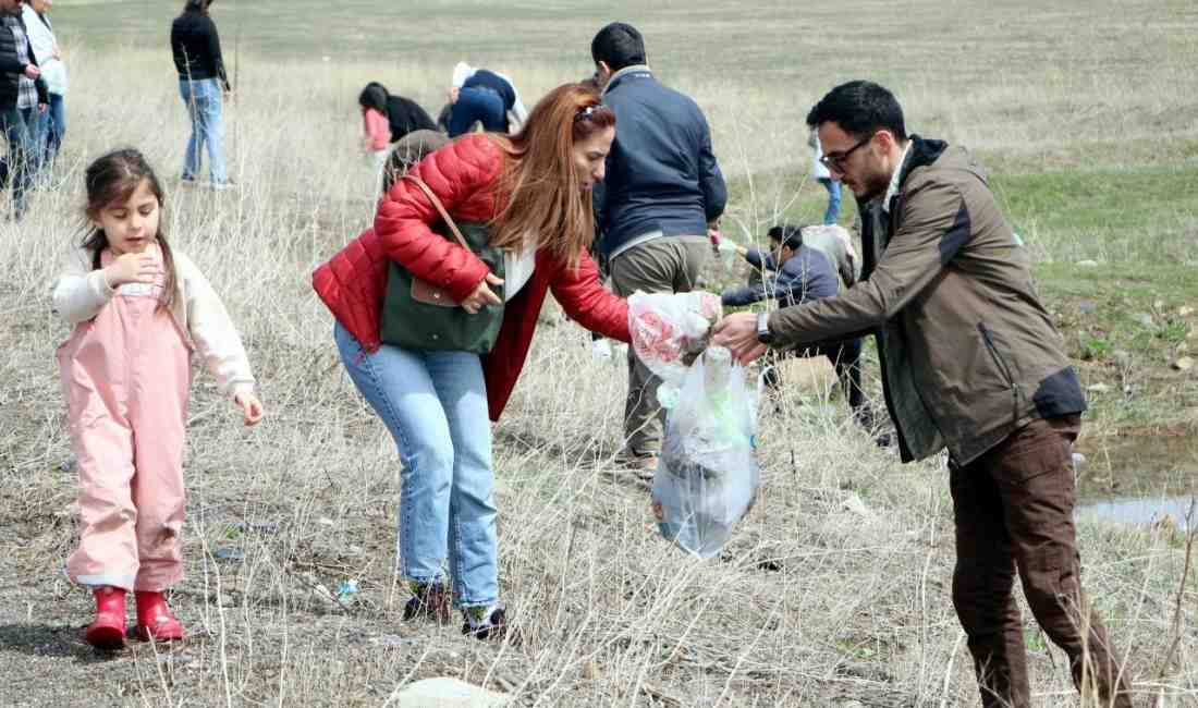 Erzurum’da etkili olan bahar yağmurları ve eriyen kar suları, her