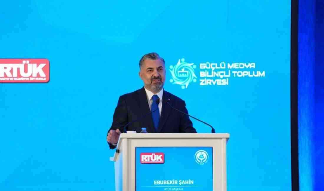 Ankara’da başlayan ‘Güçlü Medya Bilinçli Toplum Zirvesi’, medya içeriklerinin toplum